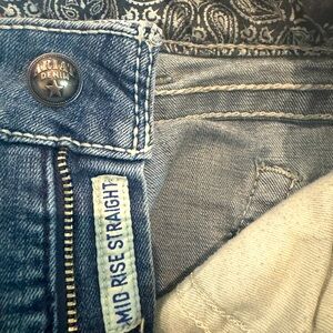 Ariat Women’s Real Denim Straight Leg Jeans